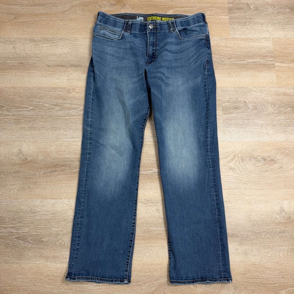 Lee Mens Extreme Motion Regular Fit Bootcut Jeans Blue 38x32 2015146